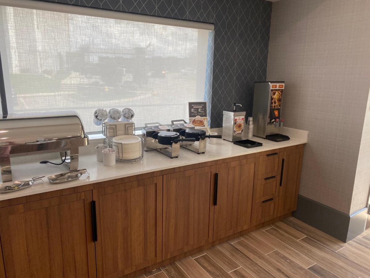 Comfort Inn & Suites Gallatin - Nashville Metro 外观 照片